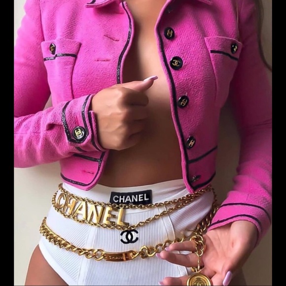 CHANEL Vintage 2004 Easter Caviar Leather Snap Closure Leather Long Wallet NWOT - Picture 3 of 13